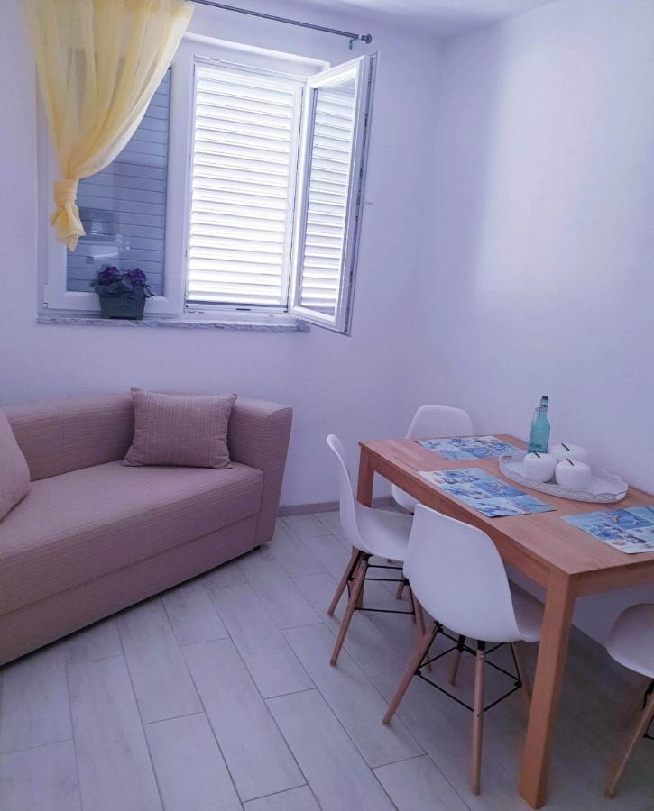 Apartments Santic Podaca Exterior photo